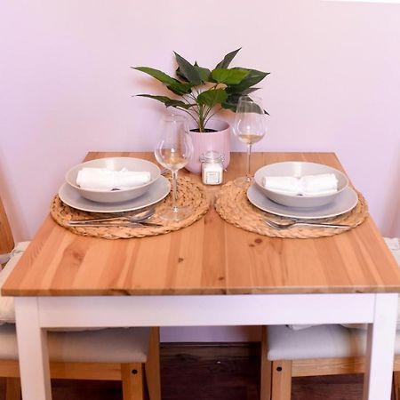 Le Petit & Cosy - Best Location Old Town & Quiet Bucarest Esterno foto